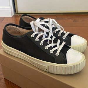 PF Flyers
